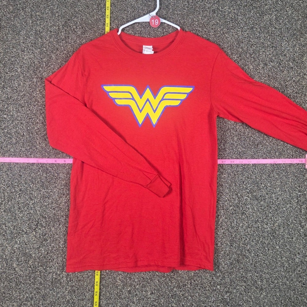 Gildan Wonder Woman T-Shirt Women S Red Long Sleeve Graphic Logo Tee